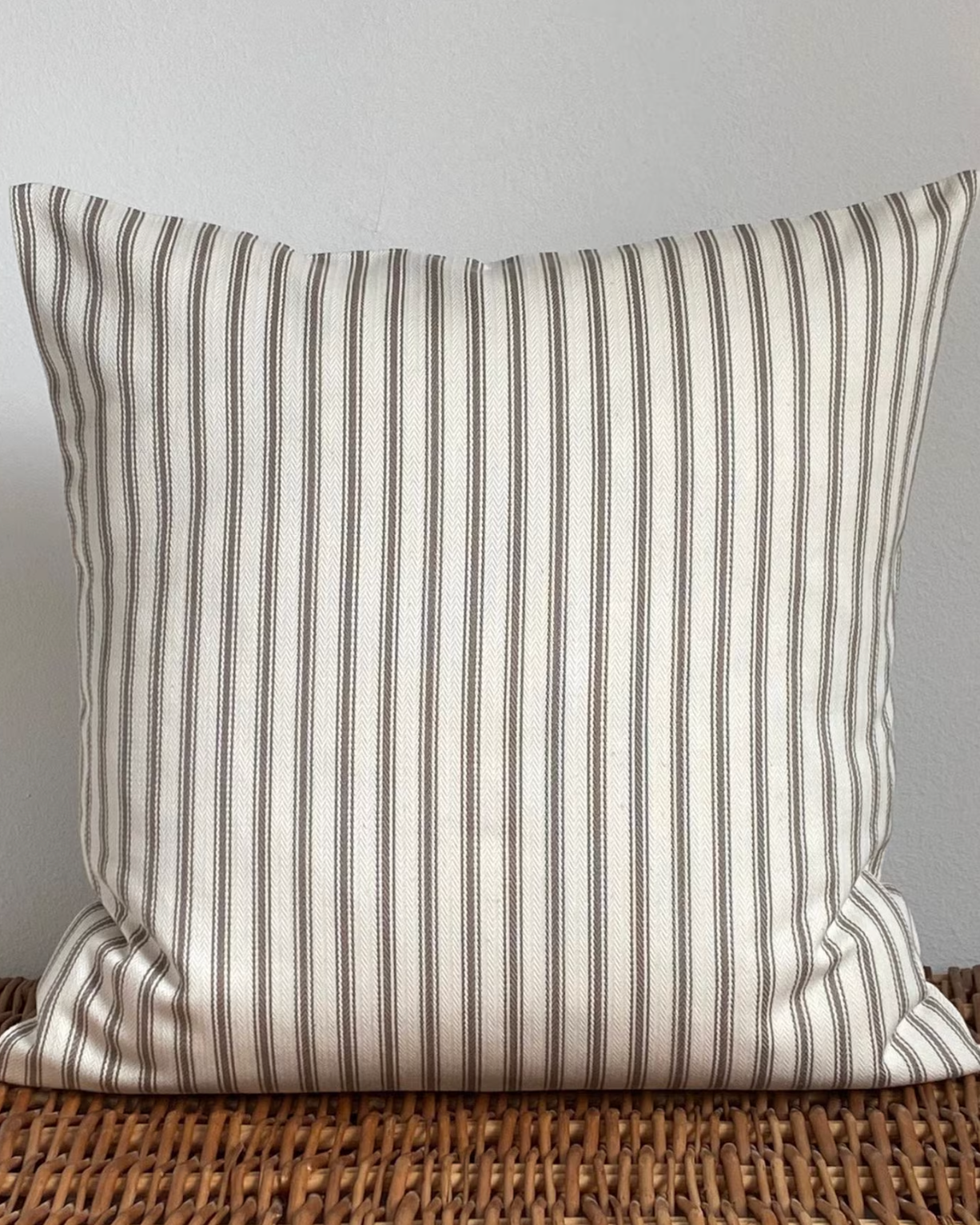 Square Cushion